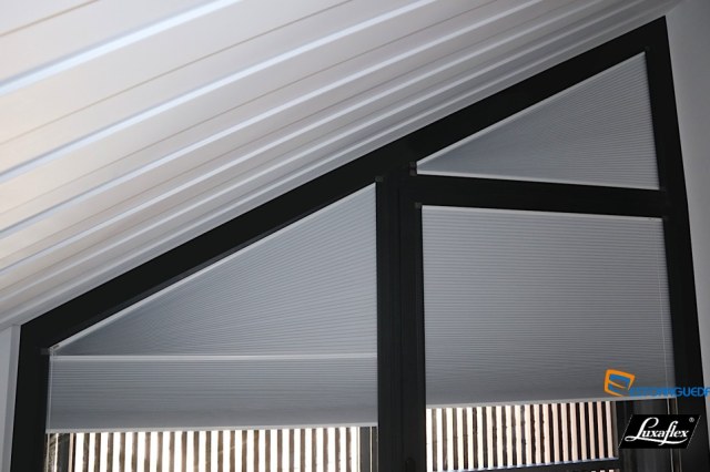 Duette da marca Luxaflex do grupo Hunter Douglas