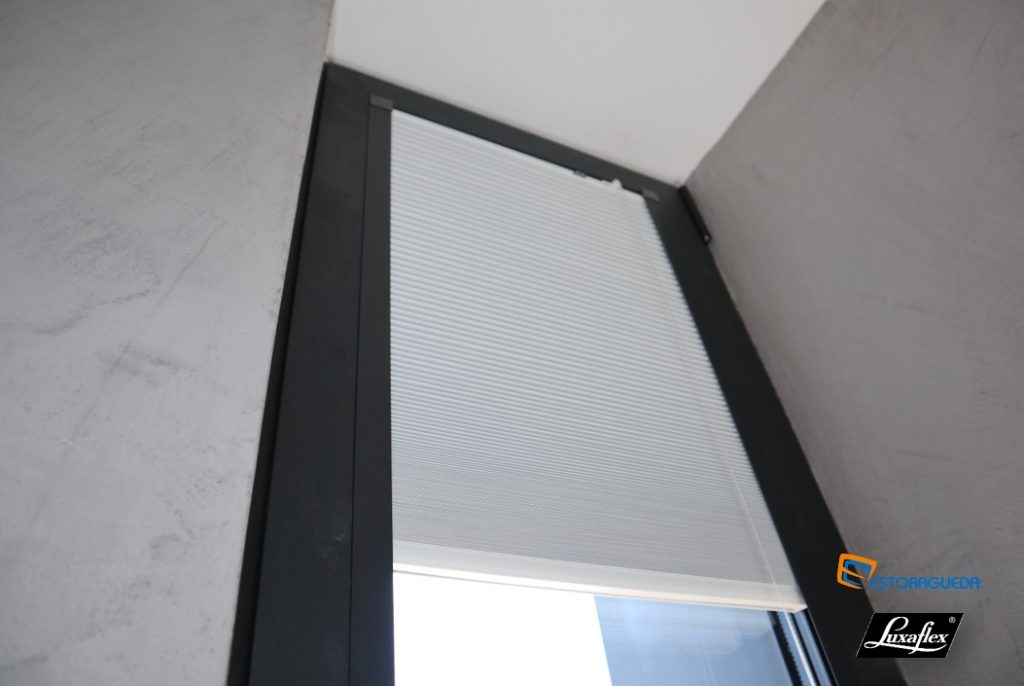 Duette da marca Luxaflex do grupo Hunter Douglas